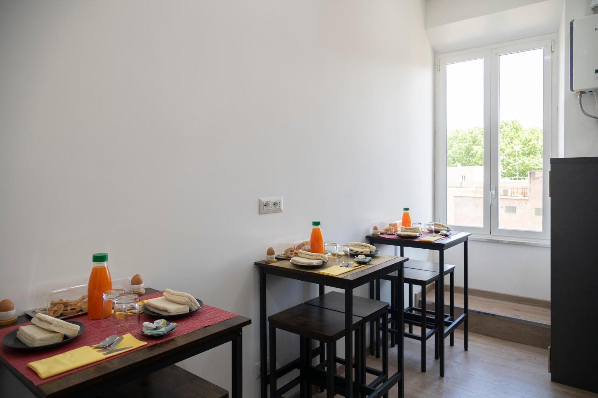 Trastevere New Luxury Rooms Rom Exterior foto