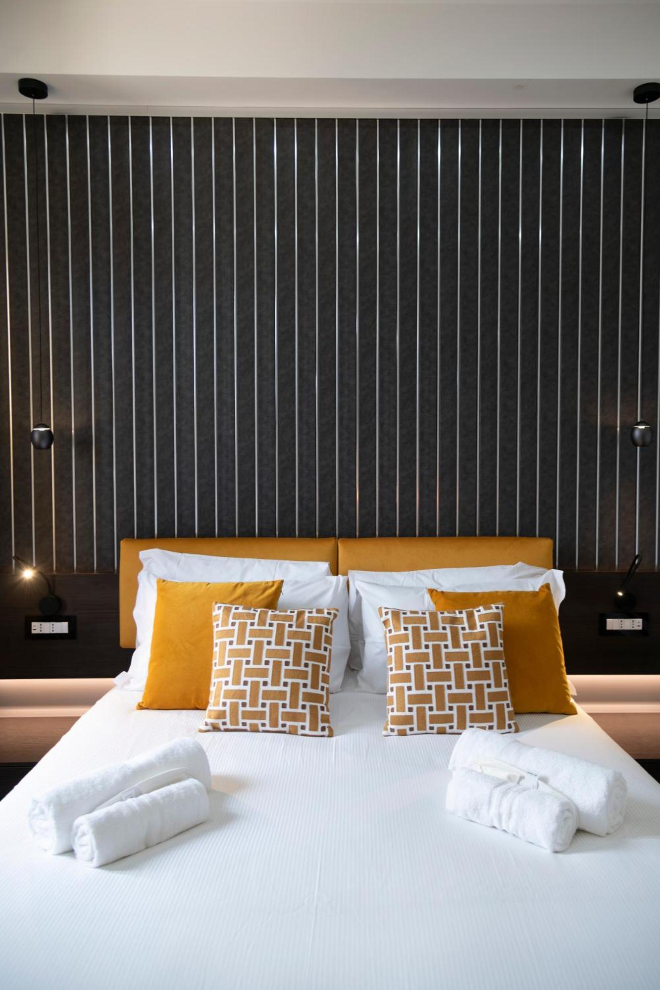 Trastevere New Luxury Rooms Rom Exterior foto