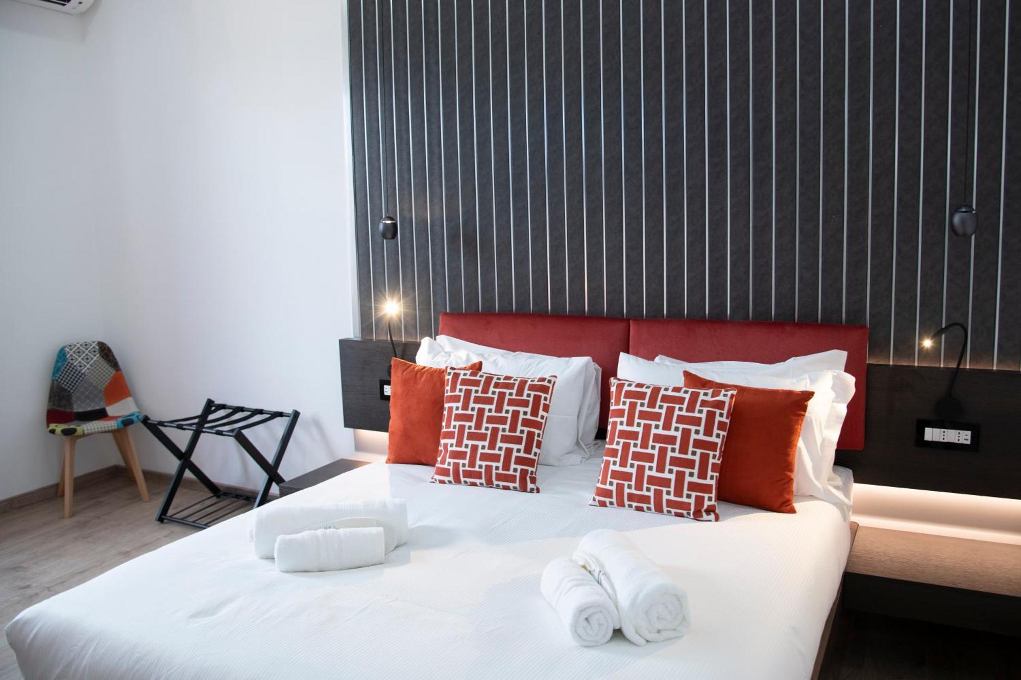 Trastevere New Luxury Rooms Rom Exterior foto